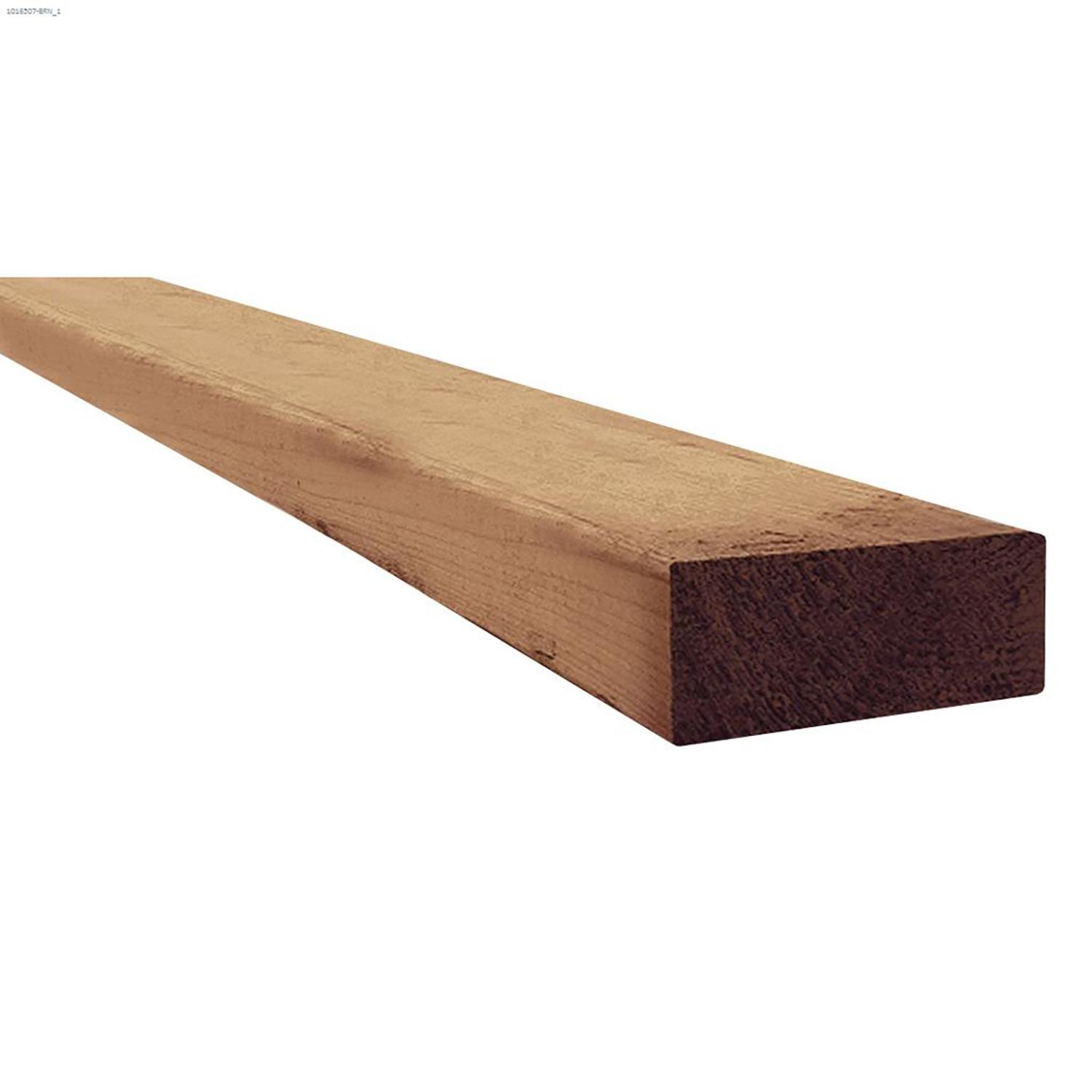 Bois traité sous pression de 2 x 4 x 14'