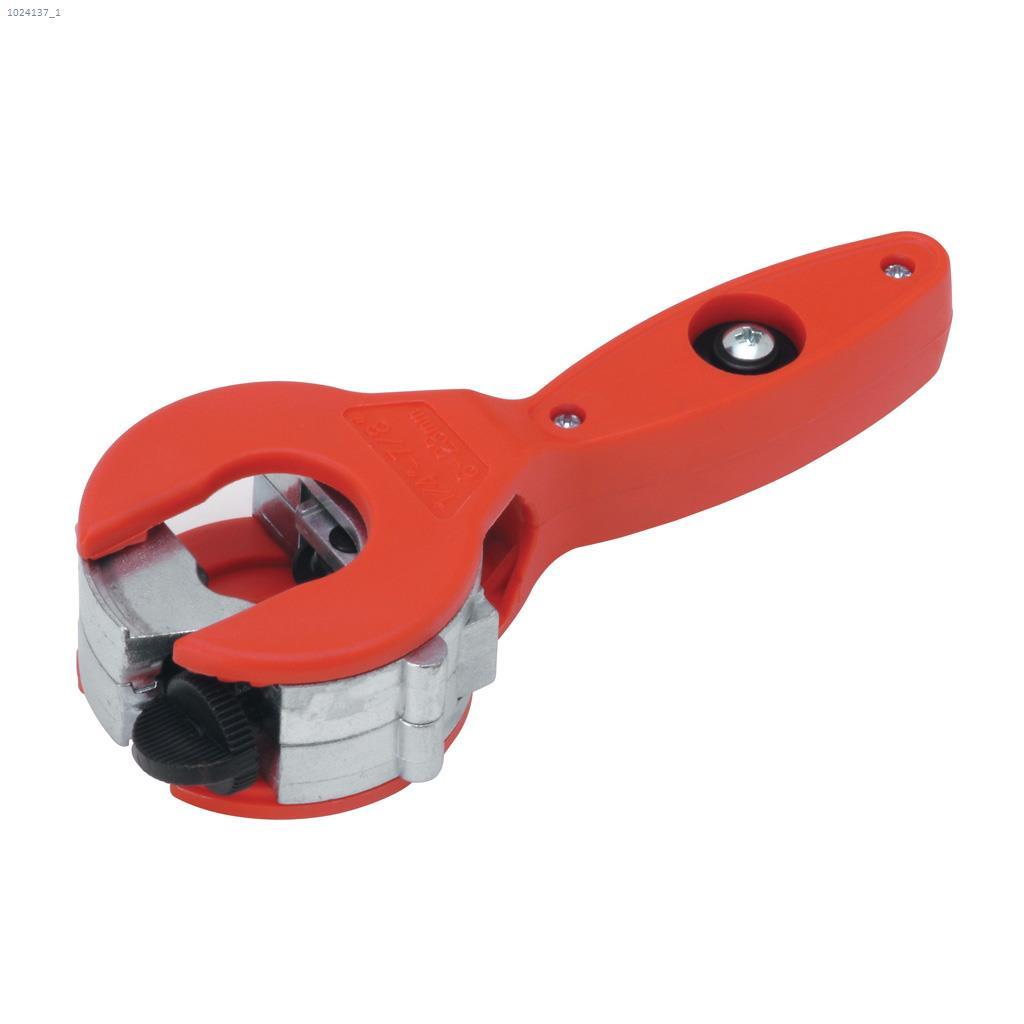1/4 - 7/8" Ratcheting Tube Cutter