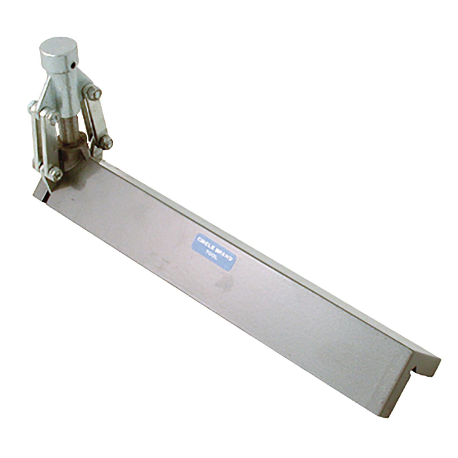 1-1/4" Cornerbead Clincher with Rubber Mallet
