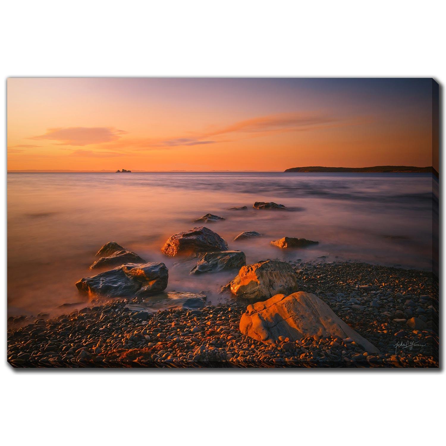 « Ocean Gold Rocks Gold Sky 2 » 30 x 45 po de Michael Garnie