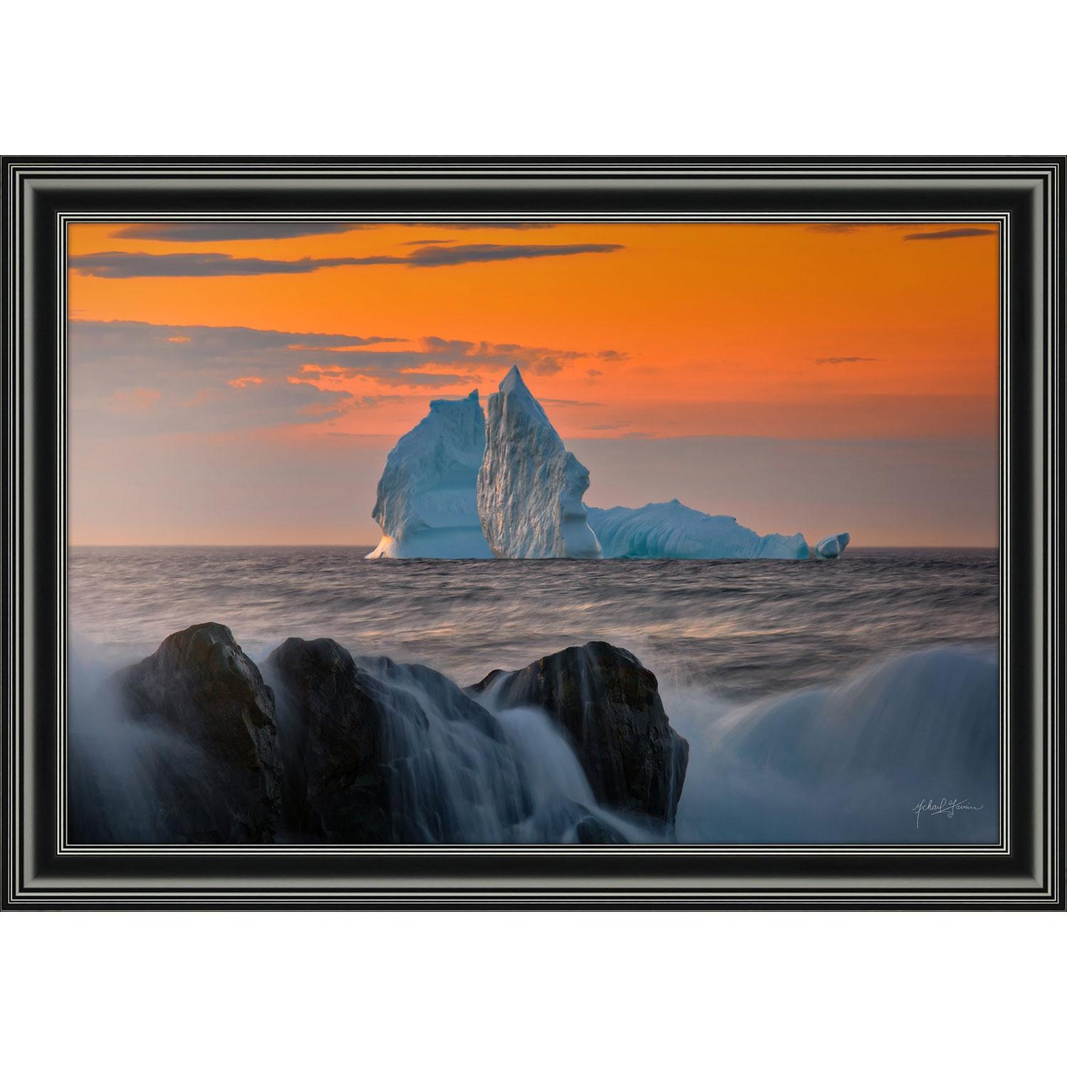« Ocean Falls Iceberg 5 » 24 x 36 po de Michael Garnier