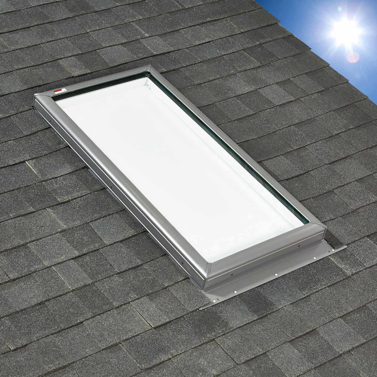 Puits de lumière à plateforme fixe grise 21-1/2" x 38-3/8"