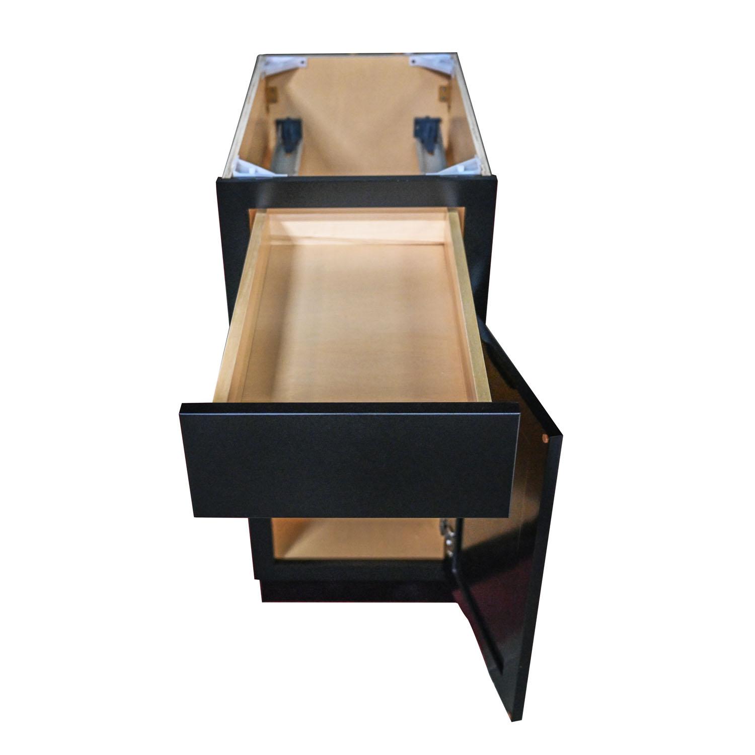 Armoire de base 18" noire