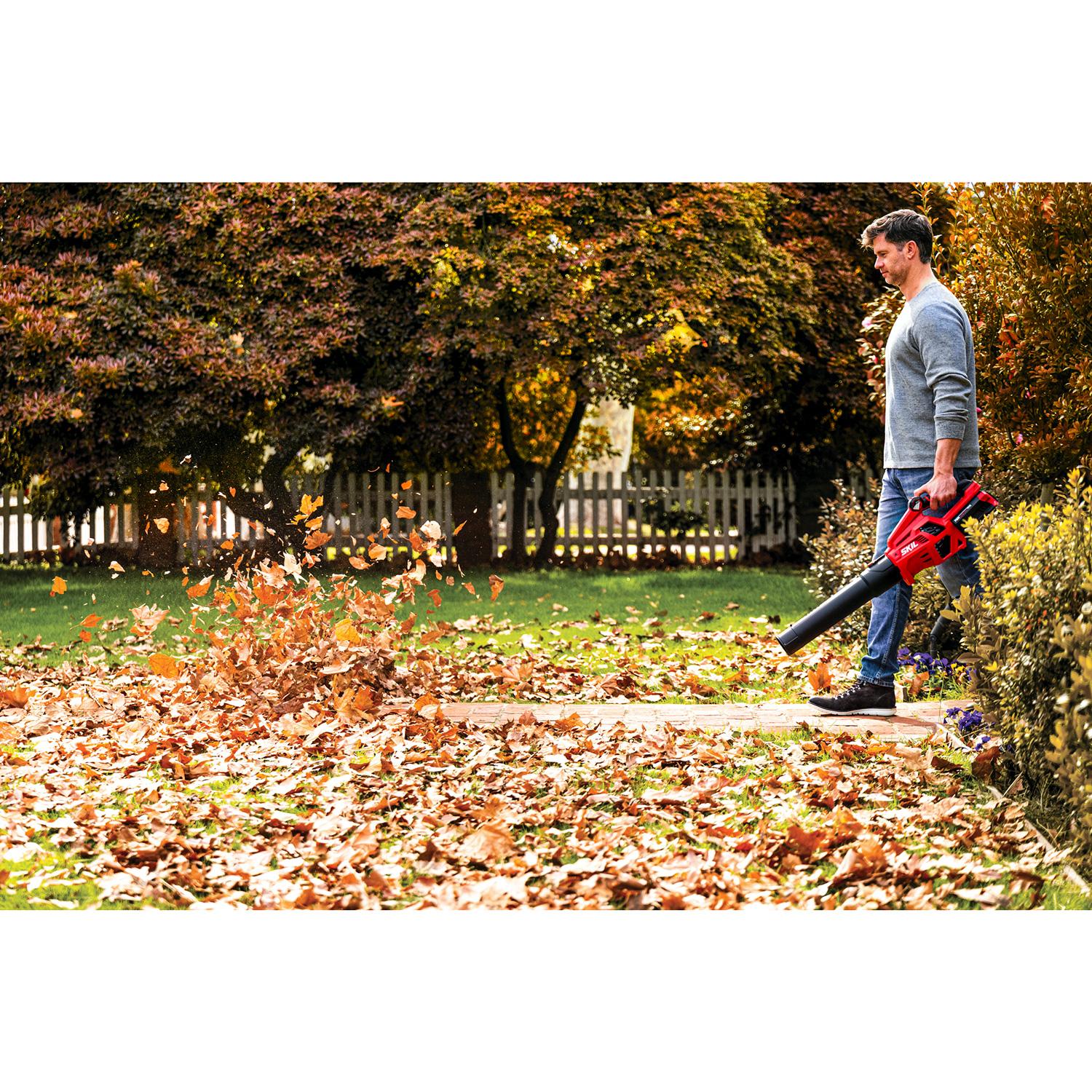 Souffleur de feuilles sans balai 40 V 530 CFM – Trousse