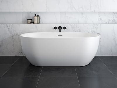 Bathtubs & Showers Image
