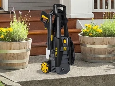 Pressure washers image